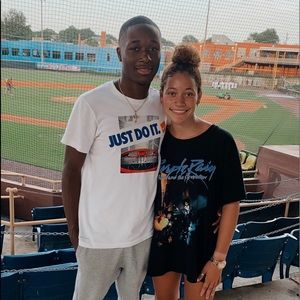 Meet your Posher, Jillian